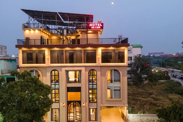 Hotel Sky Inn